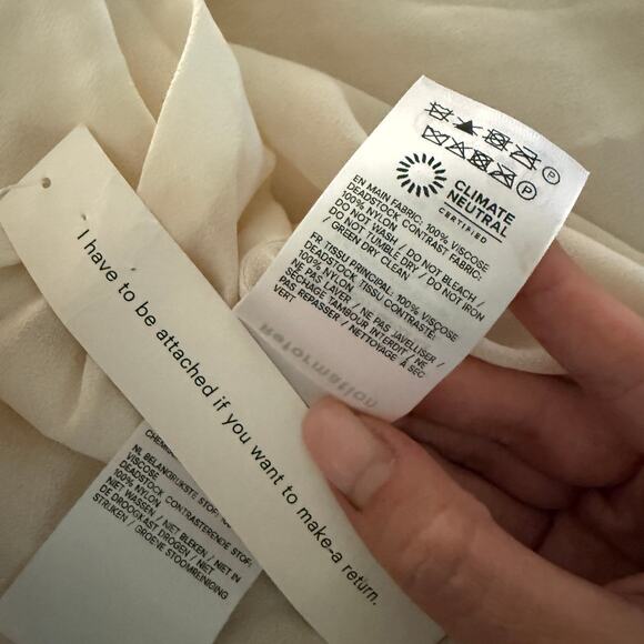 New Reformation Esmarie Dress - Picture 4 of 5